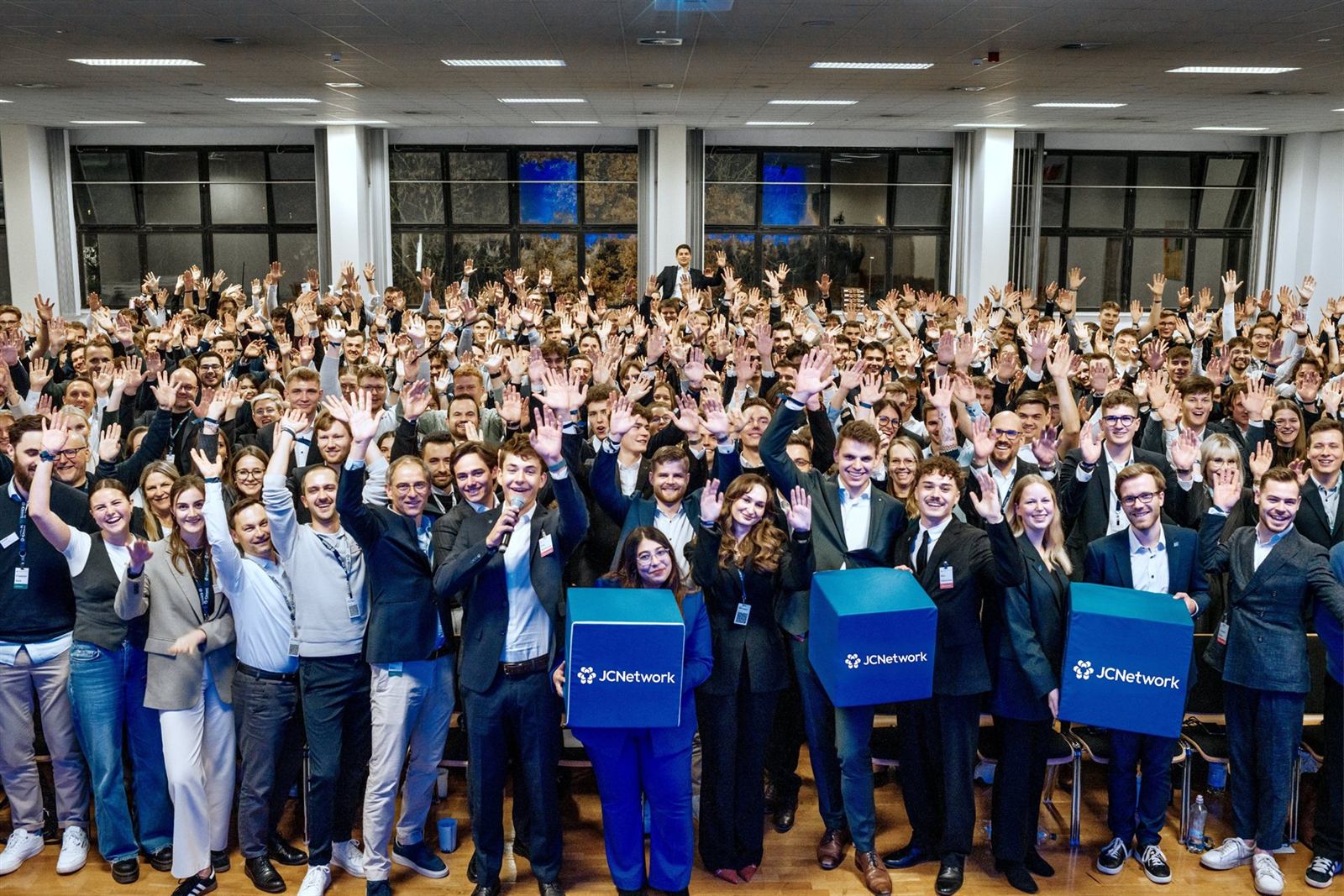 Gruppenfoto der JCNetwork-Mitglieder